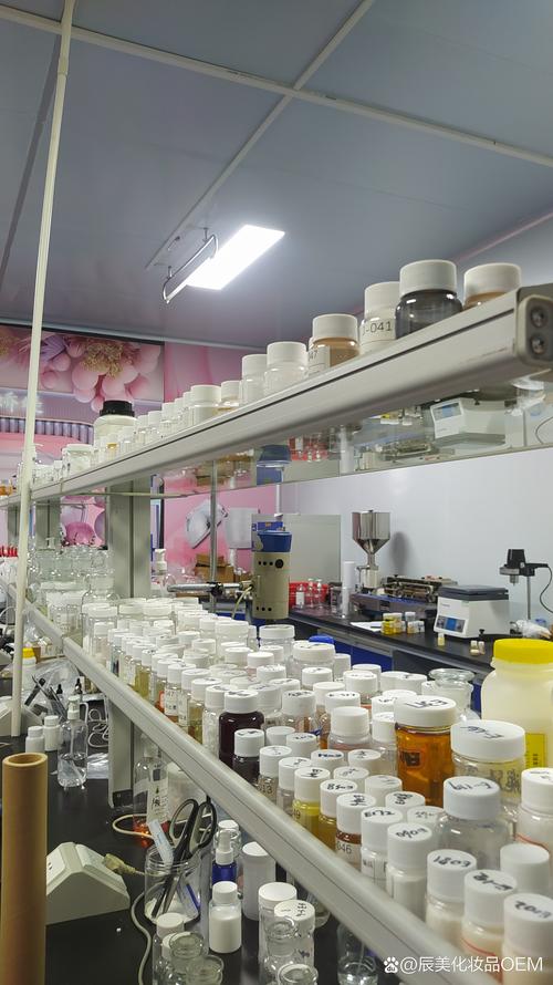 探秘化妝品代工廠 遇尚美化妝品工廠的核心優(yōu)勢